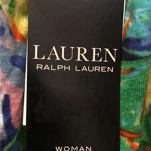 Lauren by Ralph Lauren Floral belted top with elastic neck line. Brand New 3X - Picture 6 of 7